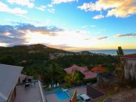 Location vacances Martinique - vue mer piscine privative - vue ensemble