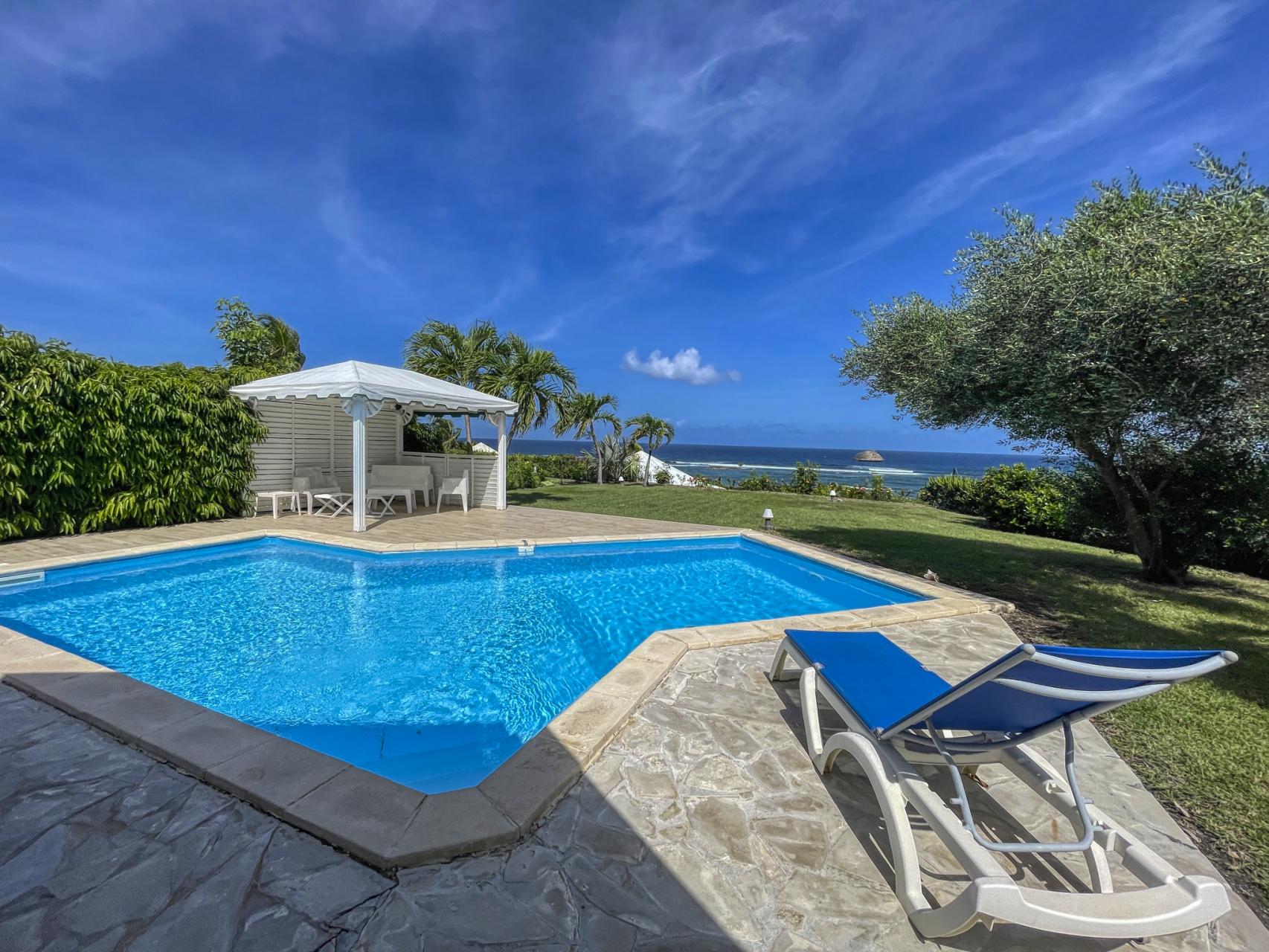 Villa à louer Saint François Guadeloupe__piscine