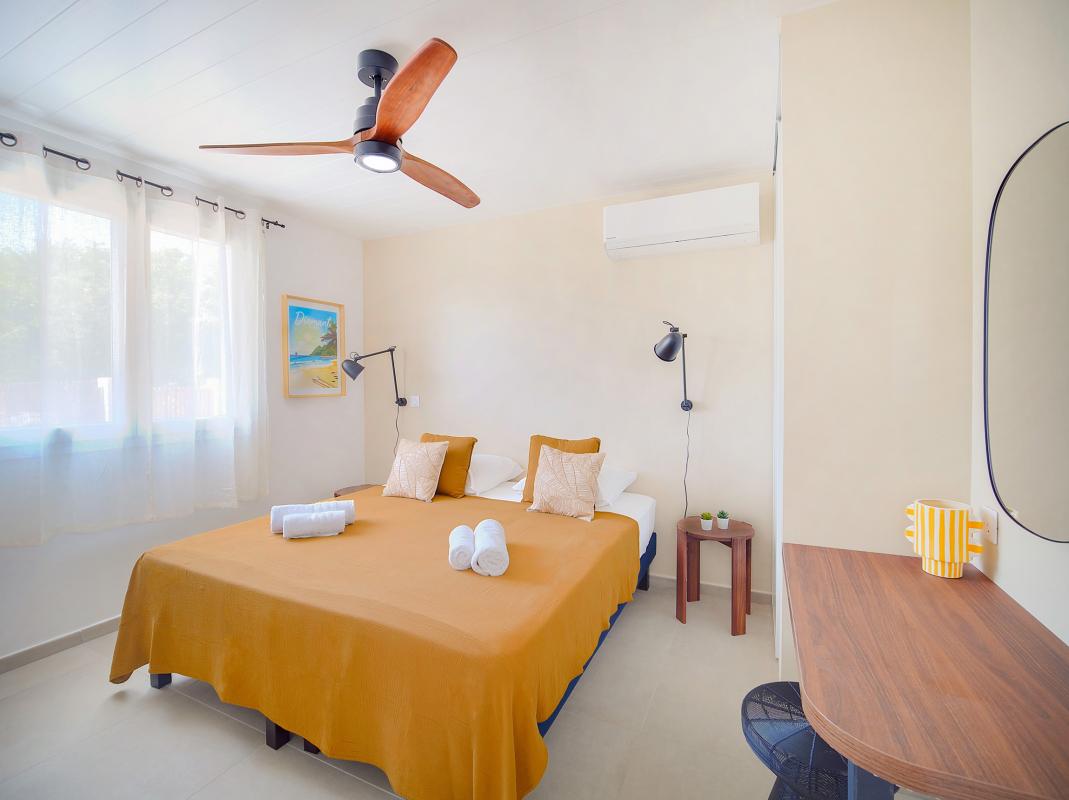 Location-villa-le-diamant-martinique-la-chambre-1