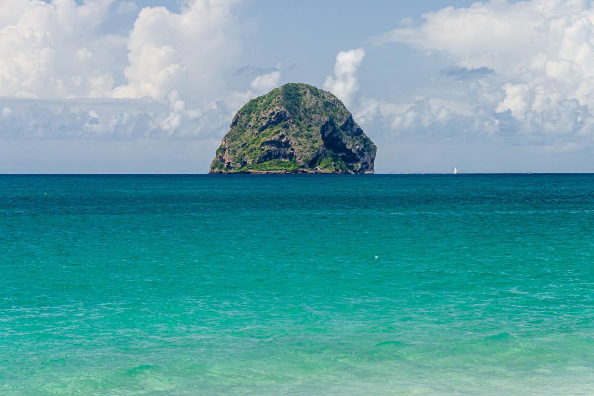 Le-Rocher-du-DIamant-Martinique